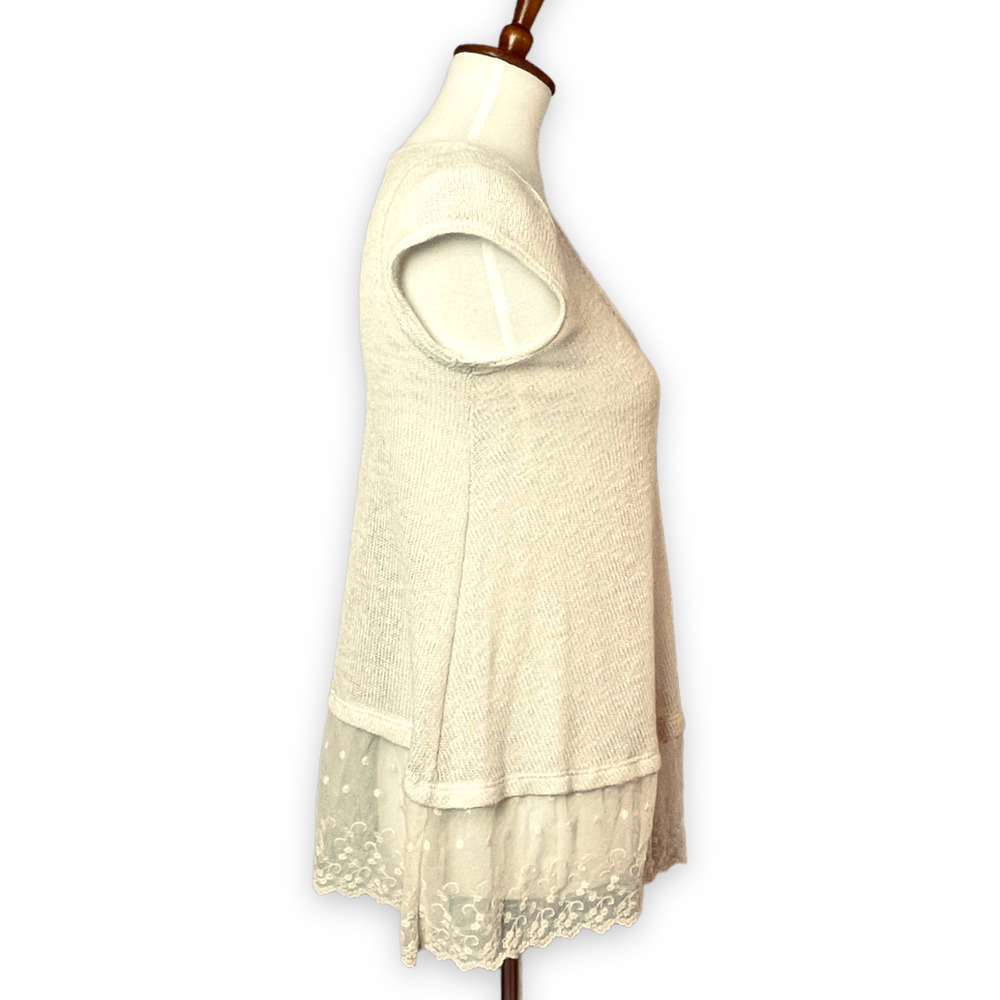 🍀 KIMCHI BLUE women's ivory scoop neck short sleeve lace blouse top size small - Picture 3 of 6